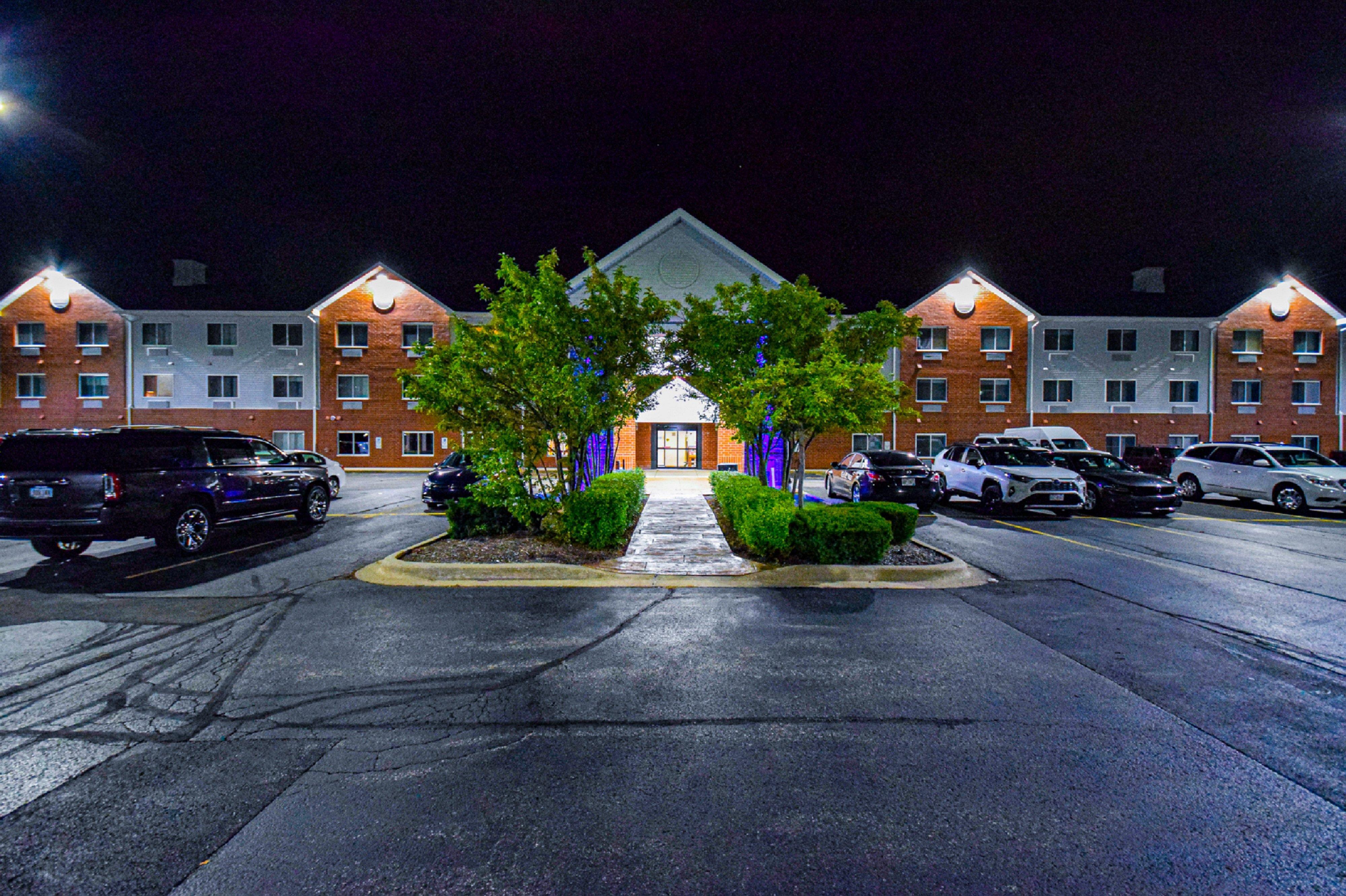 Holiday Inn Express Chicago Northwest-Vernon Hills By Ihg Exteriér fotografie