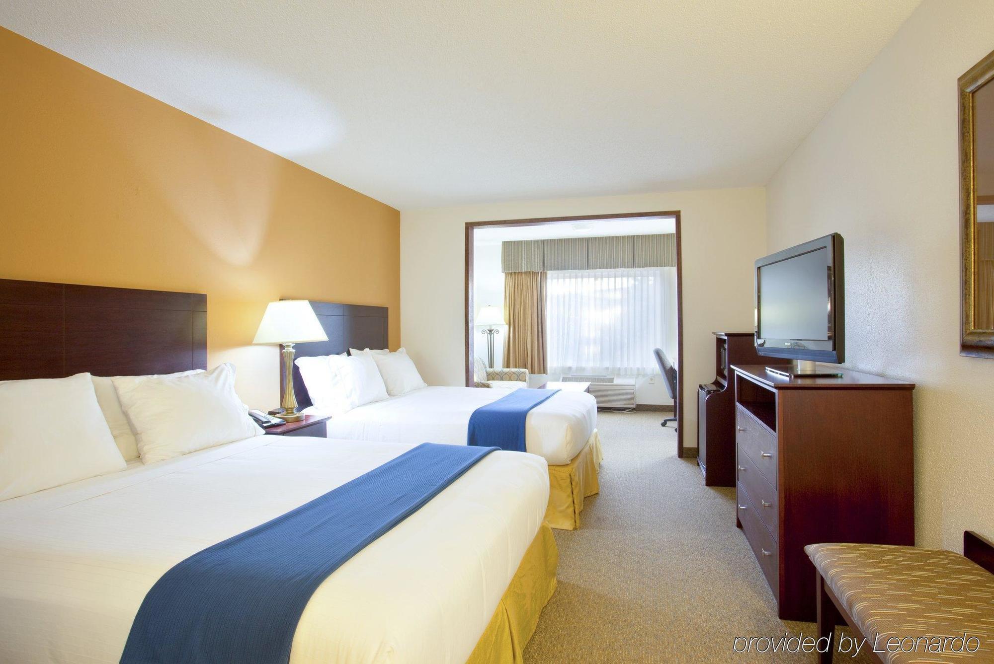 Holiday Inn Express Chicago Northwest-Vernon Hills By Ihg Pokoj fotografie